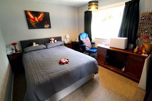 Bedroom- click for photo gallery